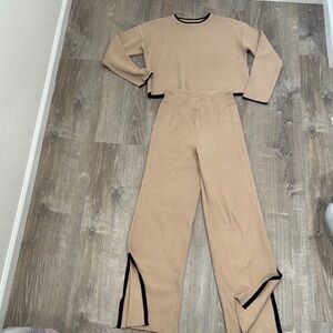 Elegant Beige Ribbed Knit Set